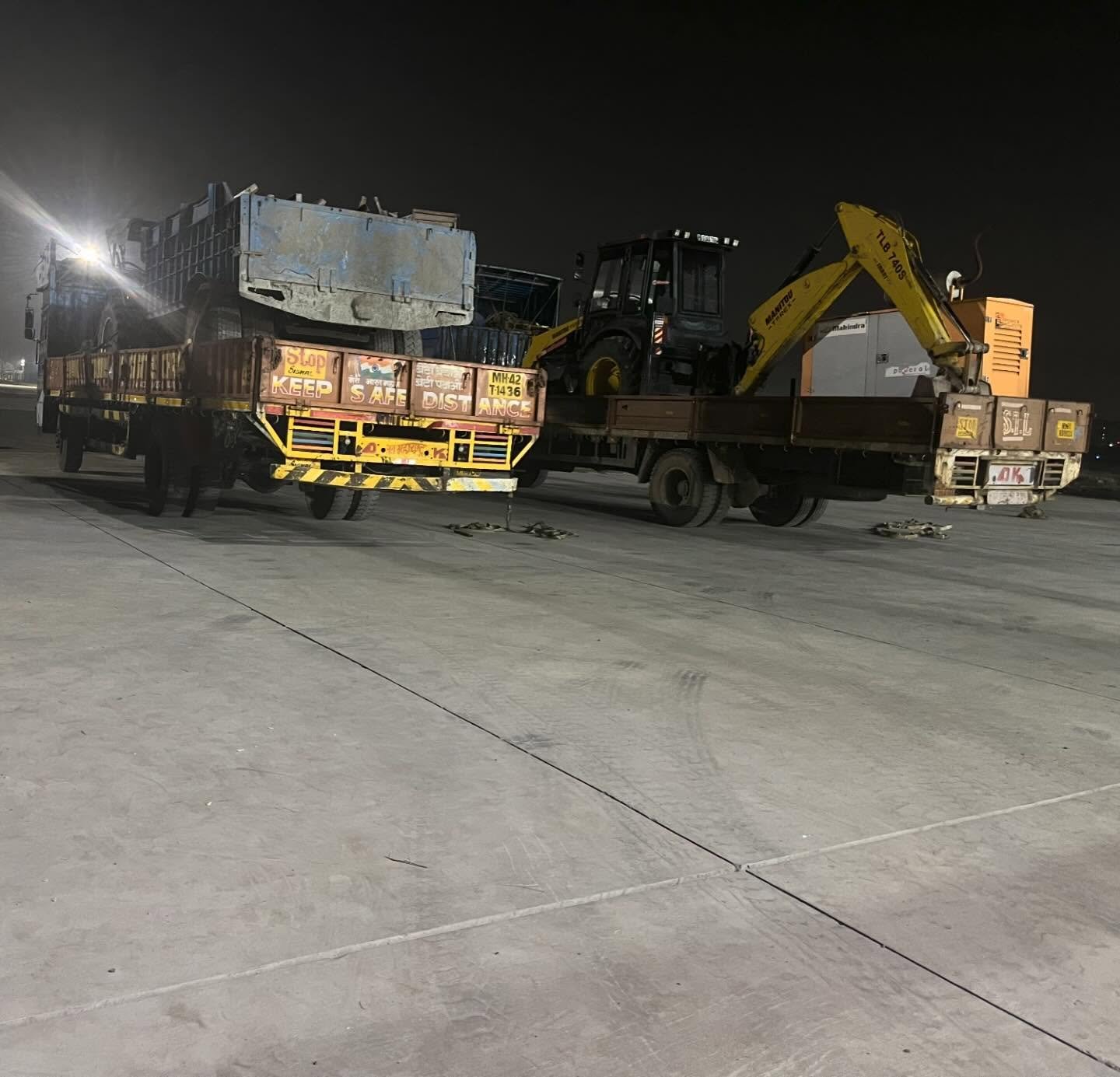 Heavy machinery transportation service India